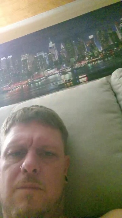 caracranc894 live cam on Cam4