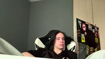 caramelutaste live cam on Cam4
