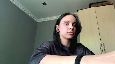 caramelutaste live cam on Cam4