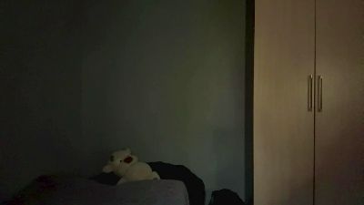 caramelutaste live cam on Cam4