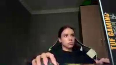 caramelutaste live cam on Cam4