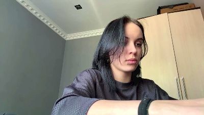 caramelutaste live cam on Cam4