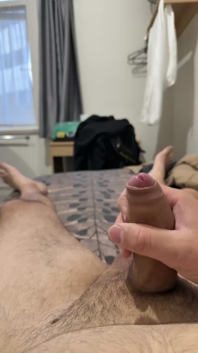 caramilk90 live cam on Cam4