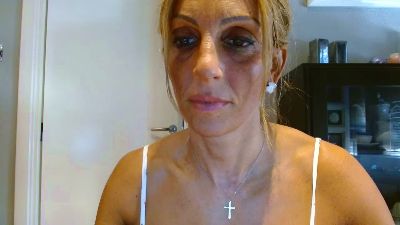 cari_guerrera live cam on Cam4