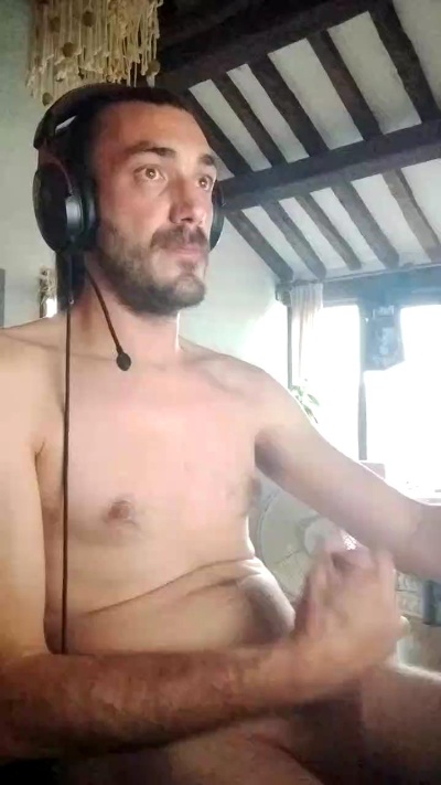 carl737 live cam on Cam4