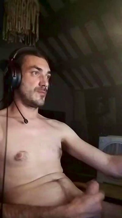 carl737 live cam on Cam4