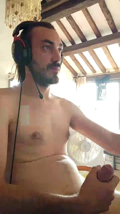 carl737 live cam on Cam4