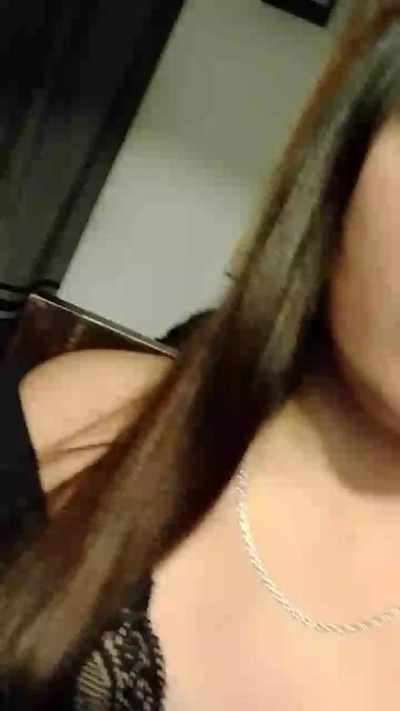 carla544 live cam on Cam4