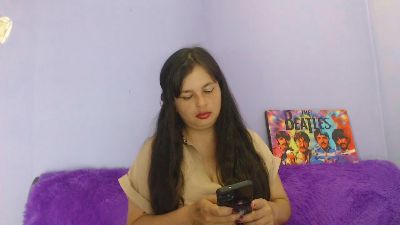 carladowsxxx live cam on Cam4