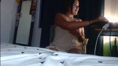 carlajames_ live cam on Cam4