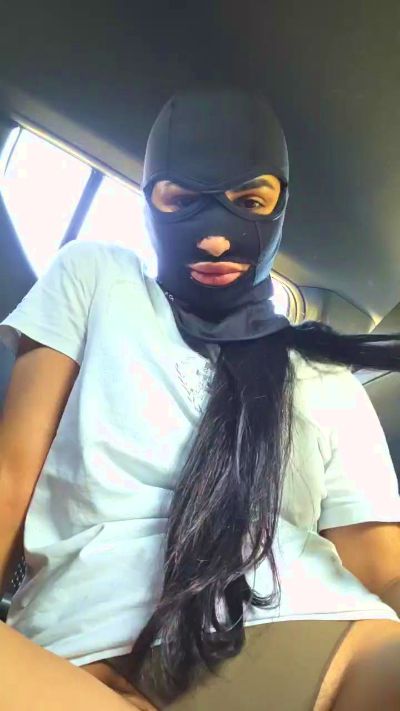 carlamum live cam on Cam4