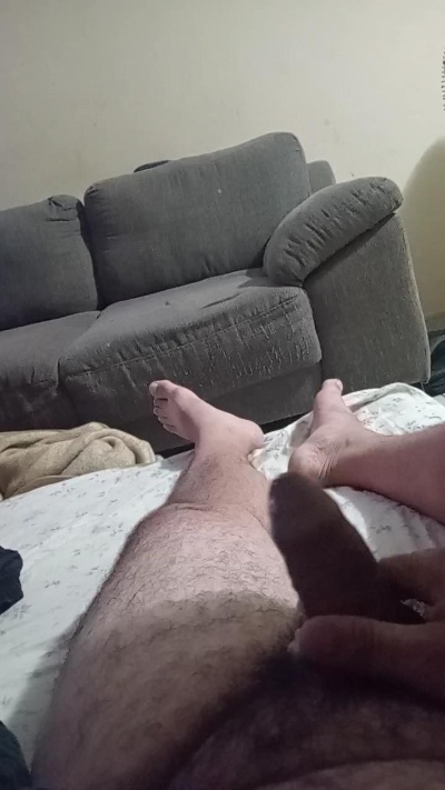 carlos35hot live cam on Cam4