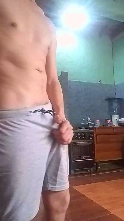 carlos4002sexy live cam on Cam4