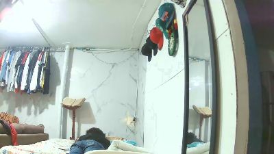 carlos9180 live cam on Cam4