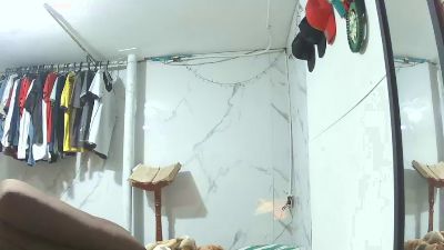 carlos9180 live cam on Cam4