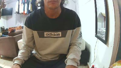 carlos9180 live cam on Cam4