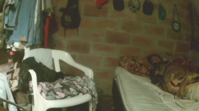 carlos9180 live cam on Cam4