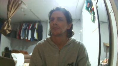 carlos9180 live cam on Cam4