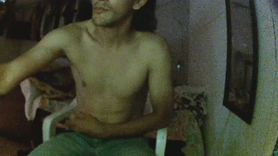 carlos9180 live cam on Cam4