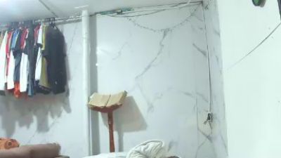 carlos9180 live cam on Cam4