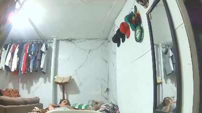carlos9180 live cam on Cam4