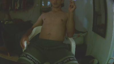carlos9180 live cam on Cam4
