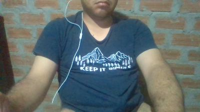 carlos_269929 live cam on Cam4