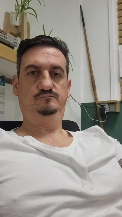 carlosderers live cam on Cam4