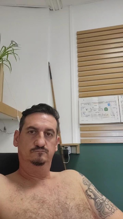carlosderers live cam on Cam4