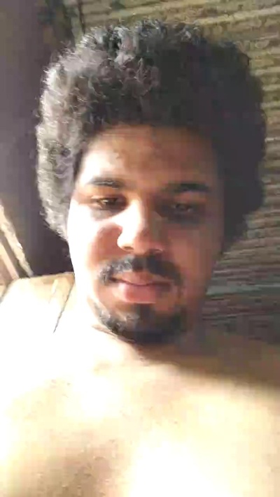 carlosed19 live cam on Cam4
