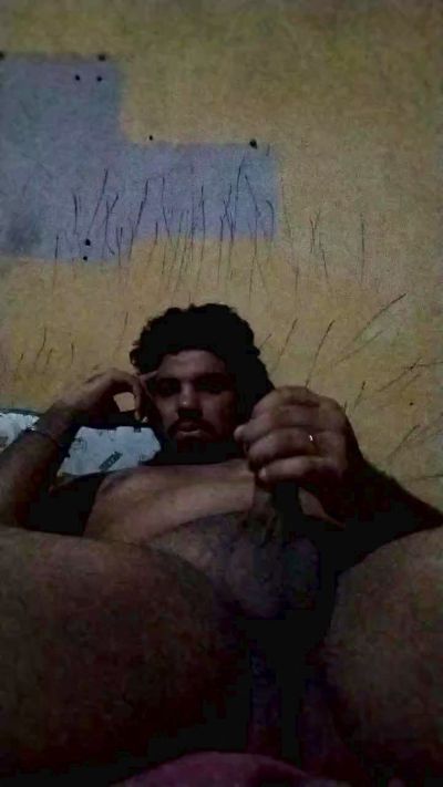 carlosed19 live cam on Cam4