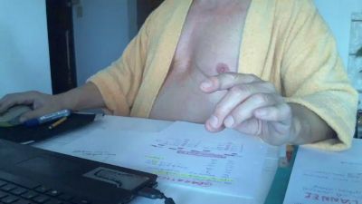 carlostkb live cam on Cam4