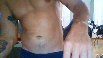 carlosyahoo live cam on Cam4