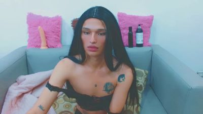 carol_lit live cam on Cam4