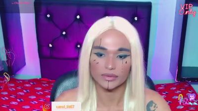 carol_lit live cam on Cam4
