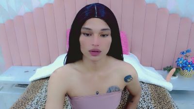 carol_lit live cam on Cam4