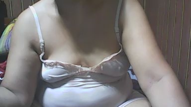 carolhynbay live cam on Cam4