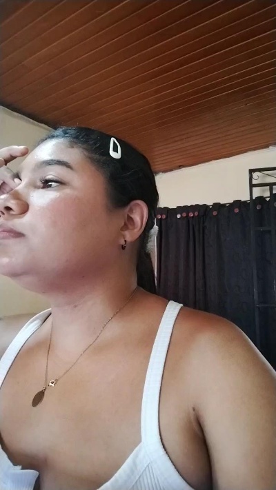 carolina354 live cam on Cam4