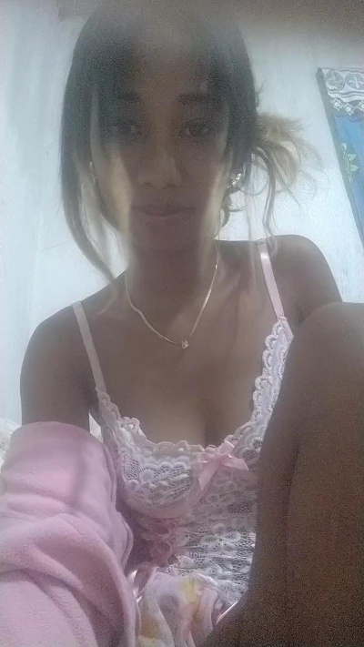 carolinaG live cam on Cam4