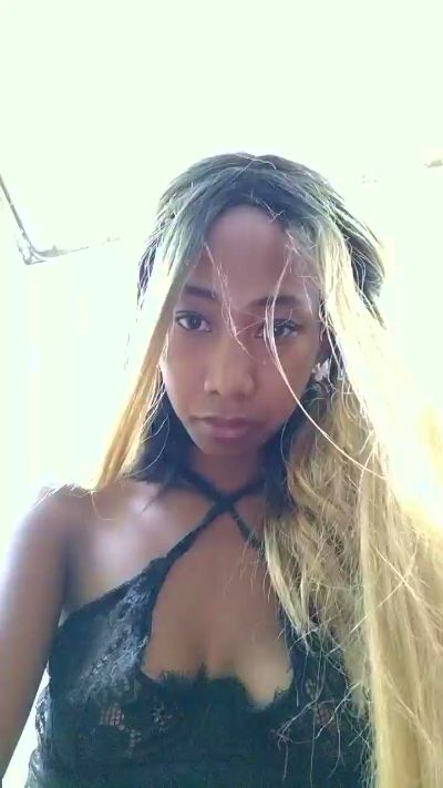carolinaG live cam on Cam4