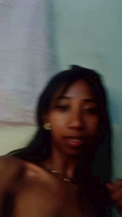 carolinaG live cam on Cam4