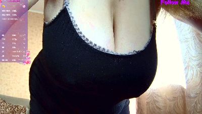 carolinadiamon3 live cam on Cam4