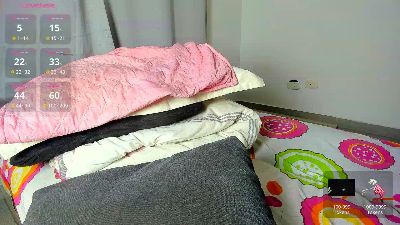 caroline_tovar live cam on Cam4