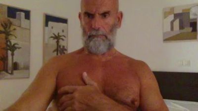 caronte1970 live cam on Cam4