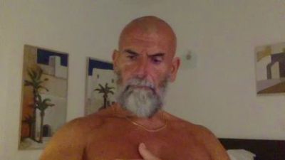 caronte1970 live cam on Cam4