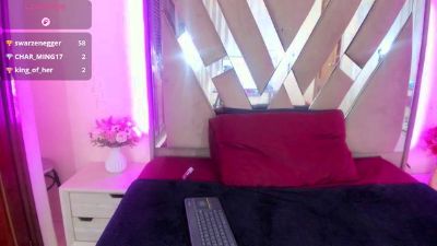 casey_lorens live cam on Cam4