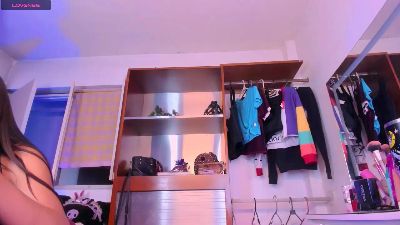 casiedilaurenti live cam on Cam4