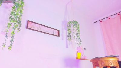 cassie_chloe live cam on Cam4