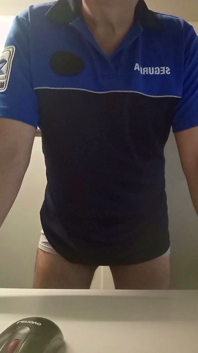 castigadore4 live cam on Cam4