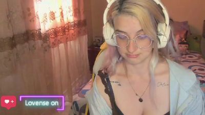 cata__s live cam on Cam4